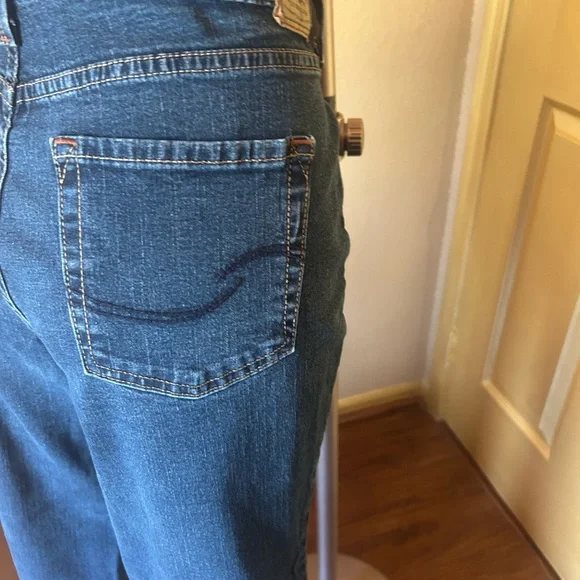 Signature by Levi Strauss Dark Blue Wide-Leg High-Rise Jeans - Picture 4 of 7